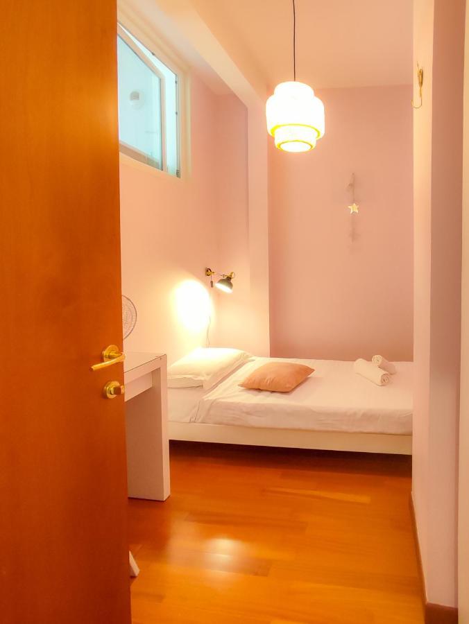 Apartamento Grimaldi Centrale 5 Pers Wi-Fi Ac Niza Exterior foto