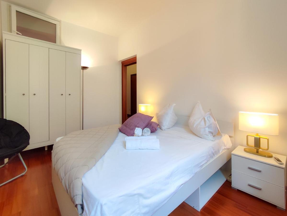Apartamento Grimaldi Centrale 5 Pers Wi-Fi Ac Niza Exterior foto